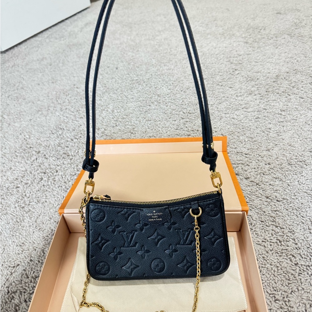 Louis Vuitton Easy Pouch On Strap Black Empreinte